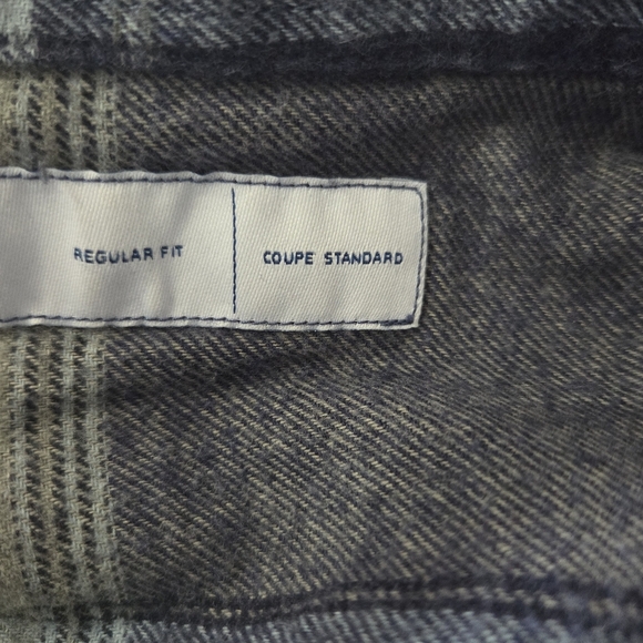 ⭐️Old Navy Mens Blue and Gray Casual Button Down Flannel Shirt Size Small - Picture 6 of 6